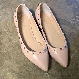 Dressy flats